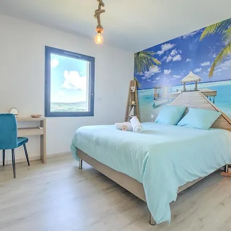 Pensionat La Sunset, Climatisee, Piscine, Vue